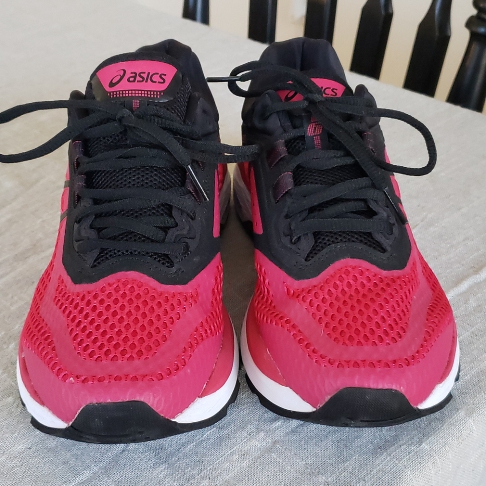 Asics GT-2000
